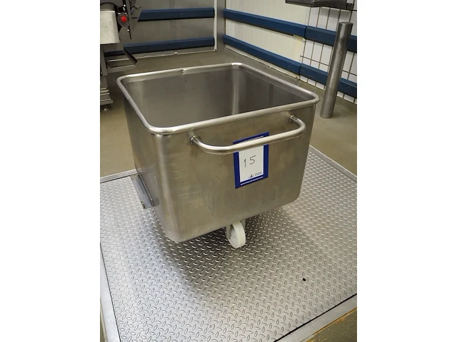 Nn meat bin - afbeelding 1 van  6
