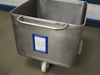 Nn meat bin - afbeelding 1 van  5
