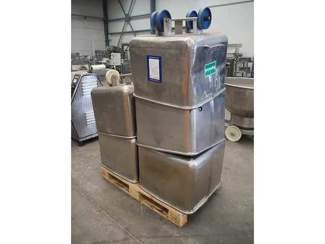 Nn meat bins - afbeelding 1 van  6