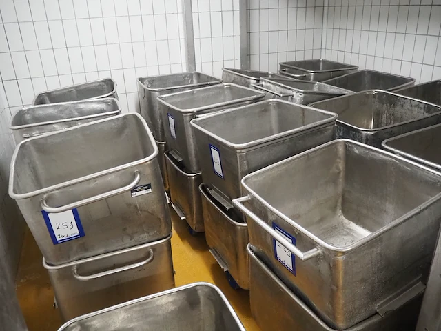 Nn meat bins - afbeelding 1 van  4