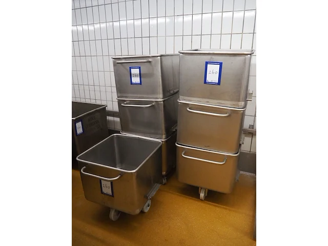 Nn meat bins - afbeelding 1 van  4