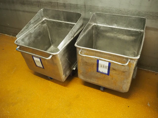 Nn meat bins - afbeelding 1 van  3