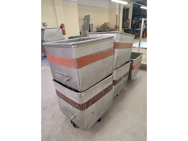 Nn meat bins - afbeelding 5 van  10