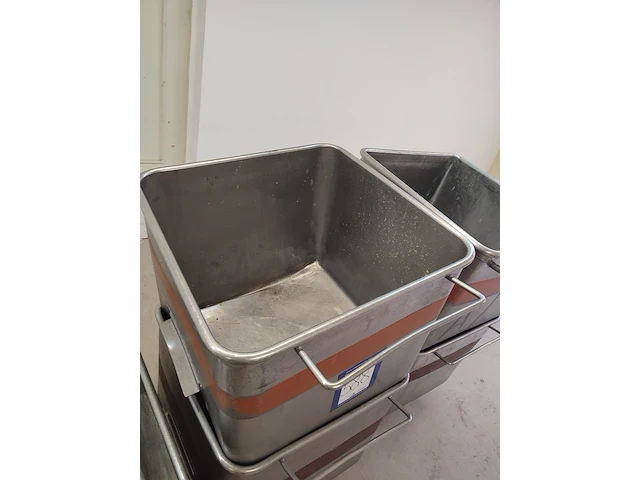 Nn meat bins - afbeelding 10 van  10