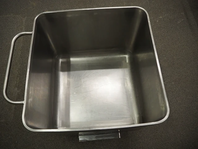 Nn meat bins - afbeelding 7 van  8