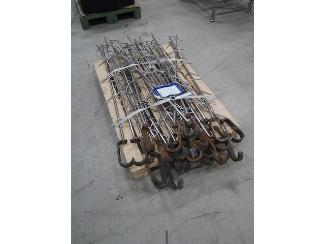 Nn meat hooks - afbeelding 1 van  3