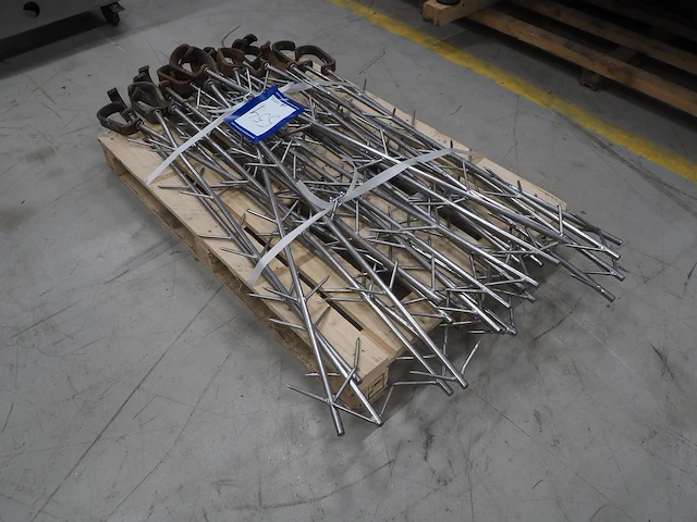 Nn meat hooks - afbeelding 2 van  3