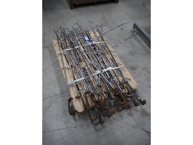 Nn meat hooks - afbeelding 3 van  5