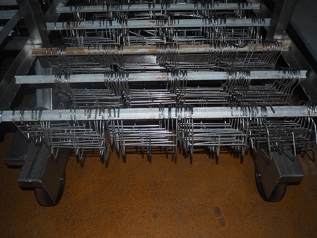 Nn meat hooks - afbeelding 4 van  4