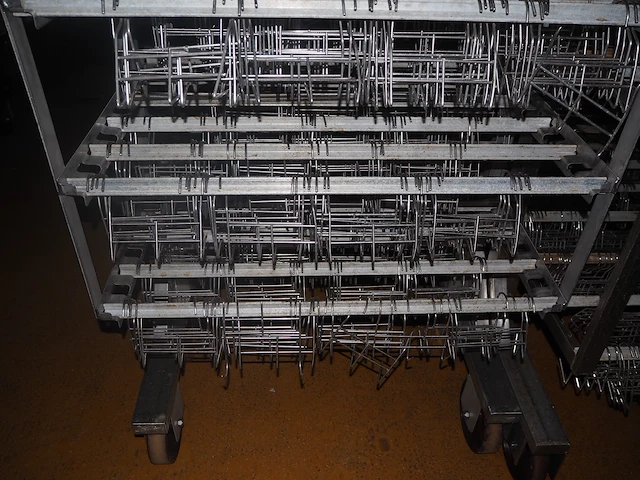 Nn meat hooks - afbeelding 4 van  4