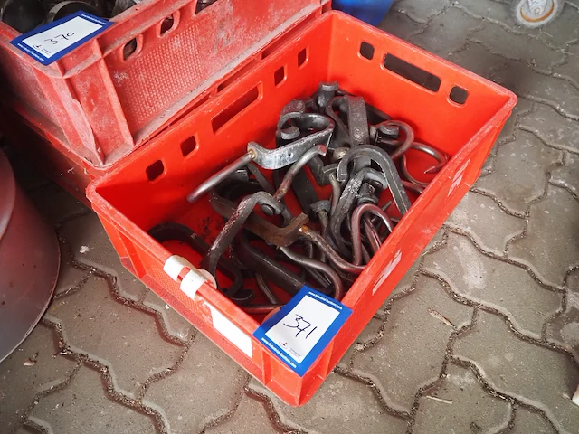 Nn meat hooks - afbeelding 1 van  3