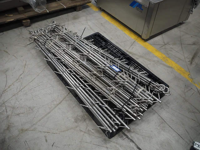 Nn meat hooks - afbeelding 1 van  4