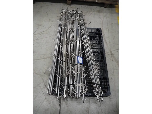 Nn meat hooks - afbeelding 3 van  4