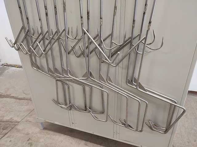 Nn meat hooks - afbeelding 4 van  7