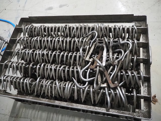 Nn meat hooks - afbeelding 5 van  6