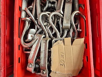 Nn meat hooks - afbeelding 2 van  3