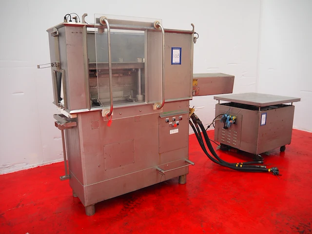 Nn meat press - afbeelding 1 van  18