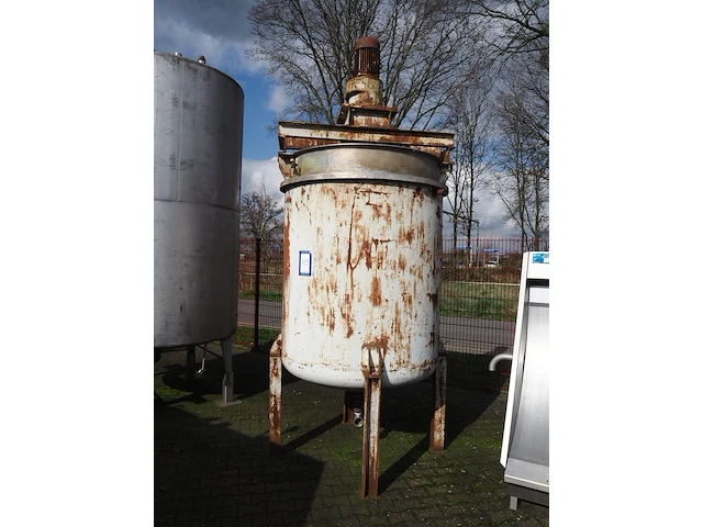 Nn mixing tank - afbeelding 1 van  5
