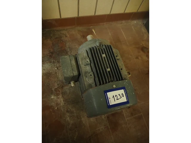 Nn motor - afbeelding 2 van  3