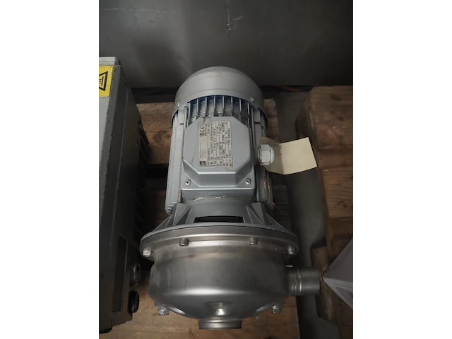 Nn motors, pumps and vacuum pumps - afbeelding 3 van  9