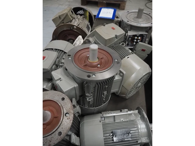 Nn motors - afbeelding 13 van  14
