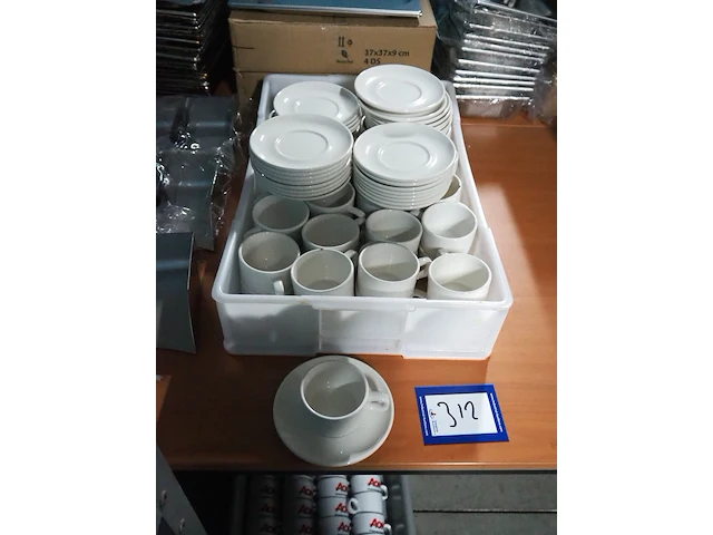 Nn mugs and plates - afbeelding 2 van  3
