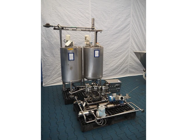 Nn natural colouring mixing installation - afbeelding 1 van  23