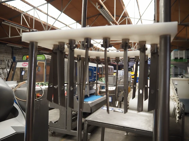 Nn netting machine - afbeelding 5 van  9