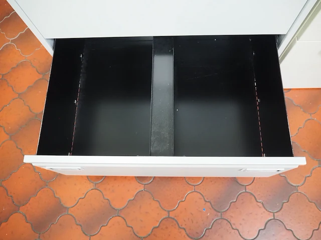 Nn office inventory - afbeelding 10 van  16