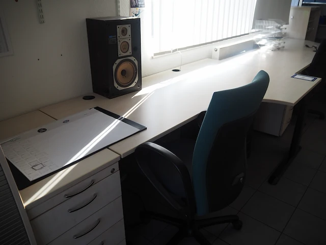 Nn office inventory - afbeelding 12 van  13