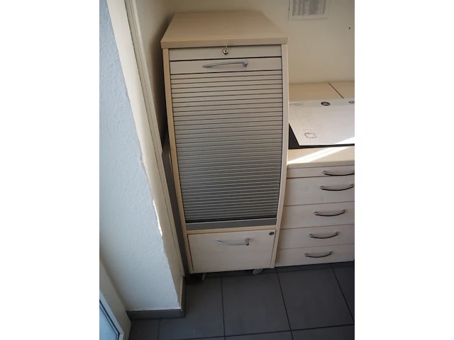 Nn office inventory - afbeelding 13 van  13