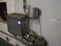 Nn oil reservoir - afbeelding 1 van  5