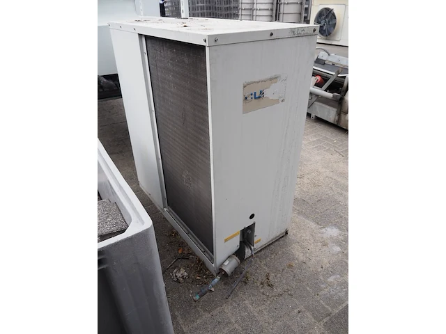 Nn outside airco unit - afbeelding 3 van  7