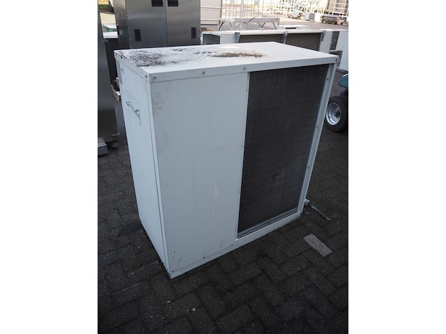Nn outside airco unit - afbeelding 4 van  9