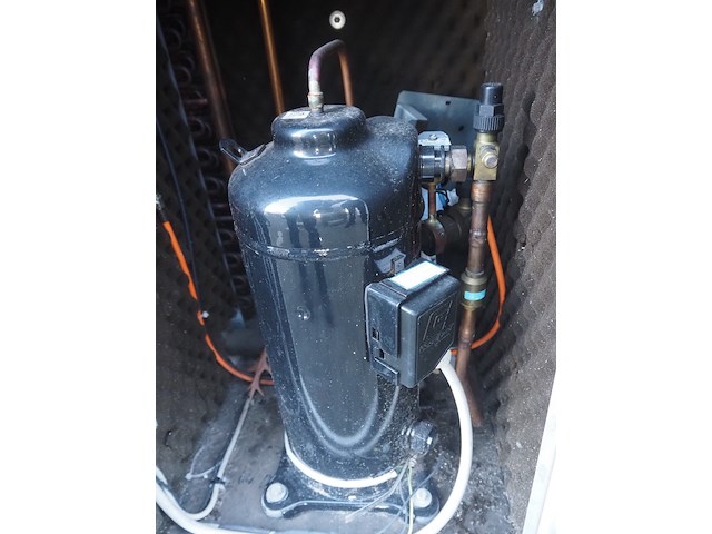 Nn outside airco unit - afbeelding 9 van  9