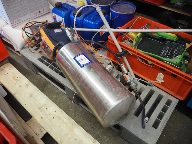 Nn paint spraying tool - afbeelding 8 van  10