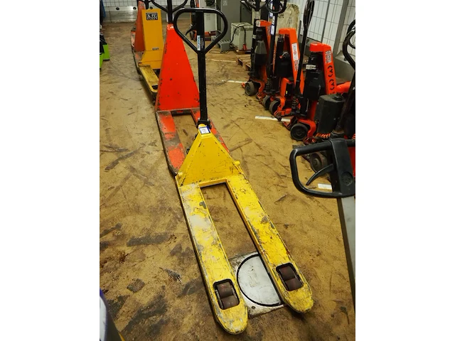 Nn pallet lifter - afbeelding 2 van  7