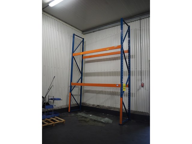 Nn pallet racks - afbeelding 1 van  6