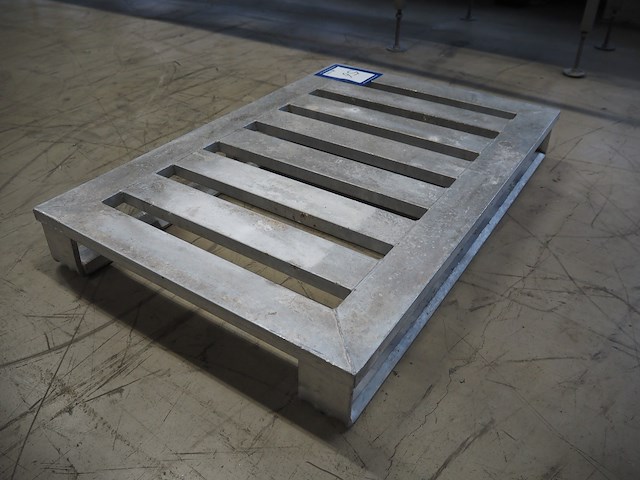 Nn pallet - afbeelding 3 van  5