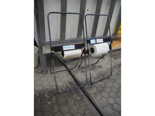 Nn paper roll holders - afbeelding 1 van  4