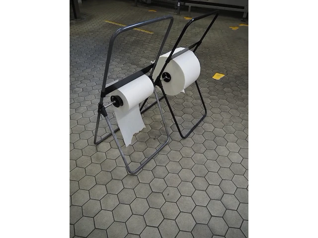 Nn paper roll holders - afbeelding 3 van  6