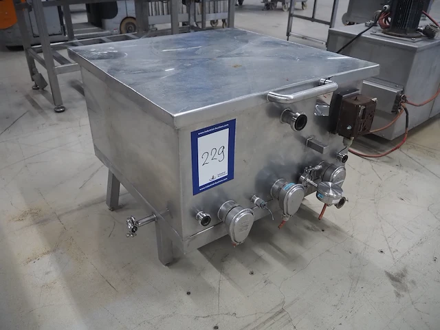 Nn paraffine tank - afbeelding 2 van  7