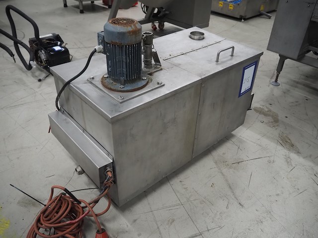 Nn paraffine tank - afbeelding 2 van  7