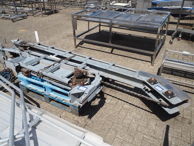 Nn part of hanging line - afbeelding 1 van  12