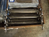 Nn parts for skinning machine - afbeelding 3 van  6