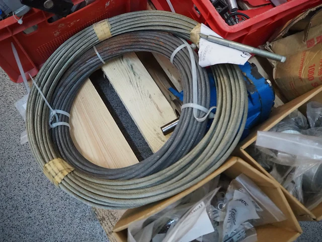 Nn parts - afbeelding 20 van  76