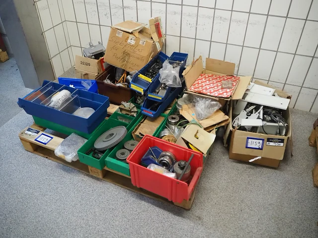 Nn parts - afbeelding 25 van  76
