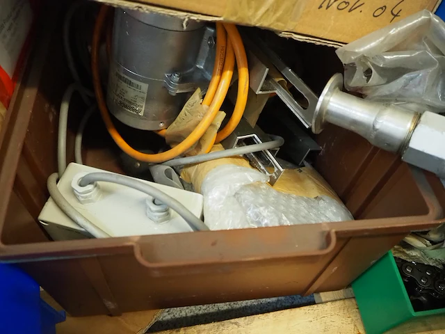 Nn parts - afbeelding 34 van  76