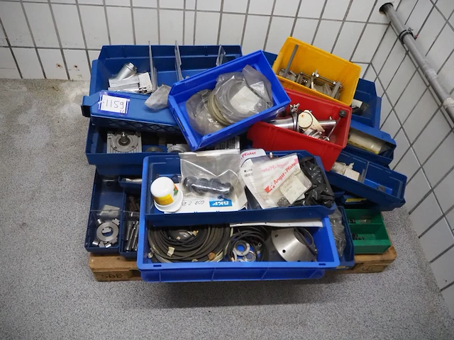 Nn parts - afbeelding 52 van  76