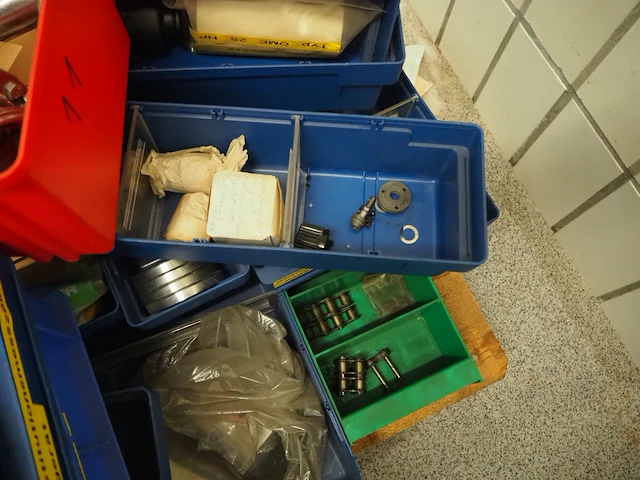 Nn parts - afbeelding 60 van  76